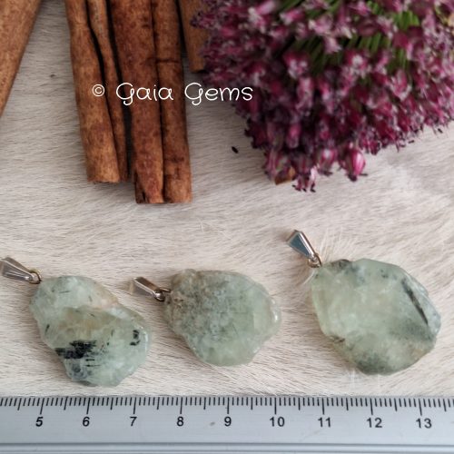 Prehniet edelsteen hanger