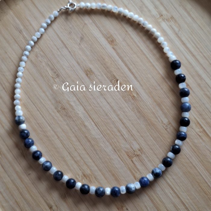 Parelmoer en Sodaliet ketting - Afbeelding 2