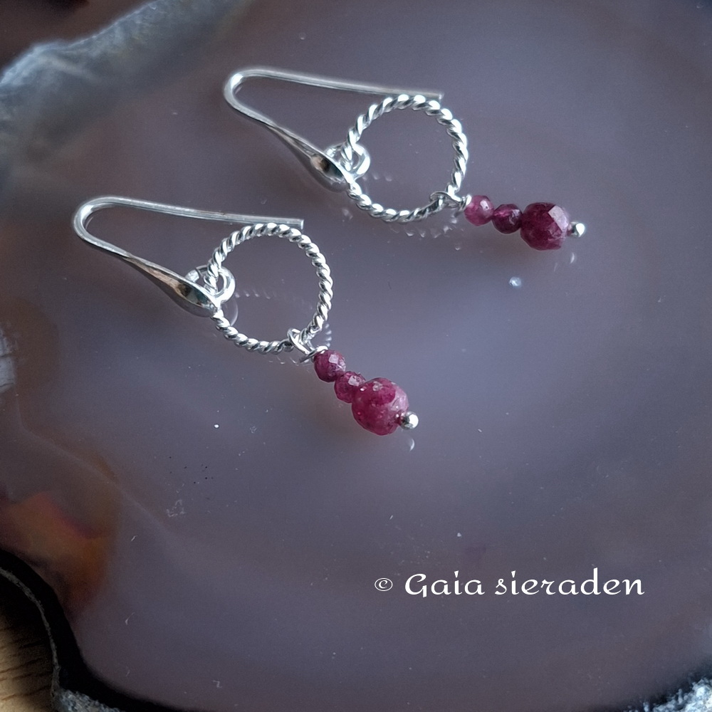 Robijn oorbellen ring - Afbeelding 2