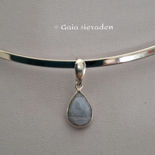 2 2583 ha Chalcedoon briolette 4