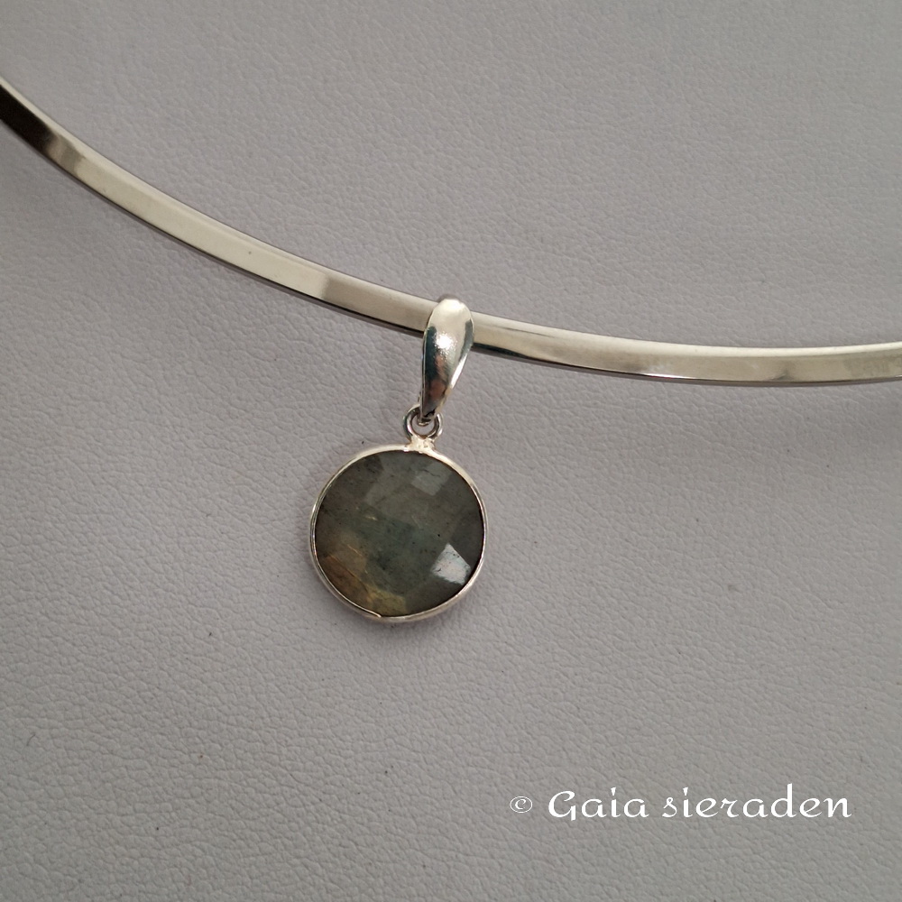 Labradoriet hanger briolette rond