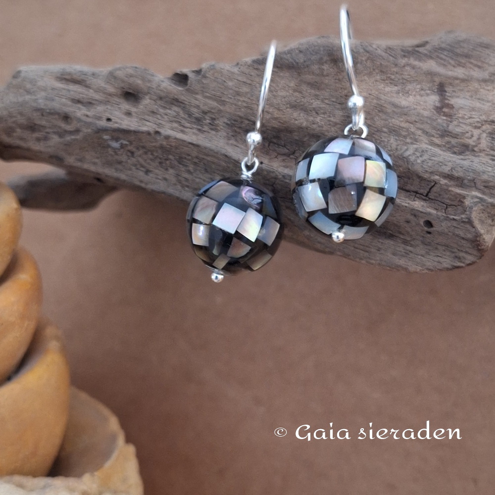 Abalone bol oorbellen - Afbeelding 4