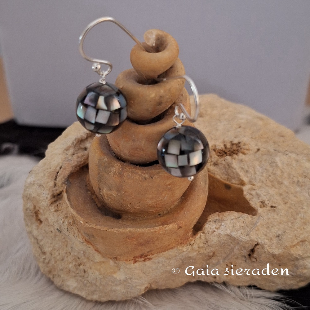 Abalone bol oorbellen - Afbeelding 2