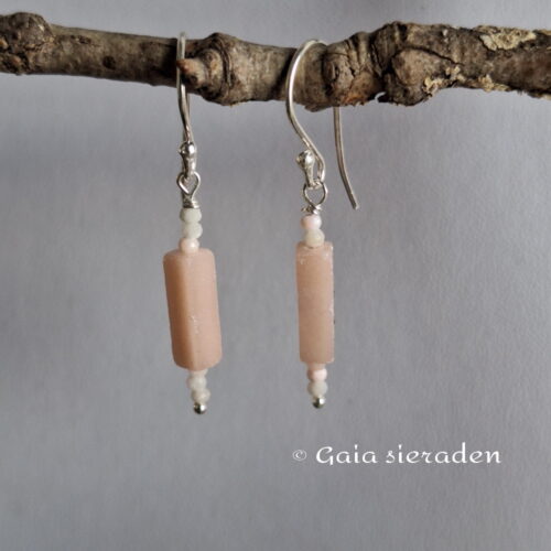 3 2520 oor Andes Opaal staafje 1