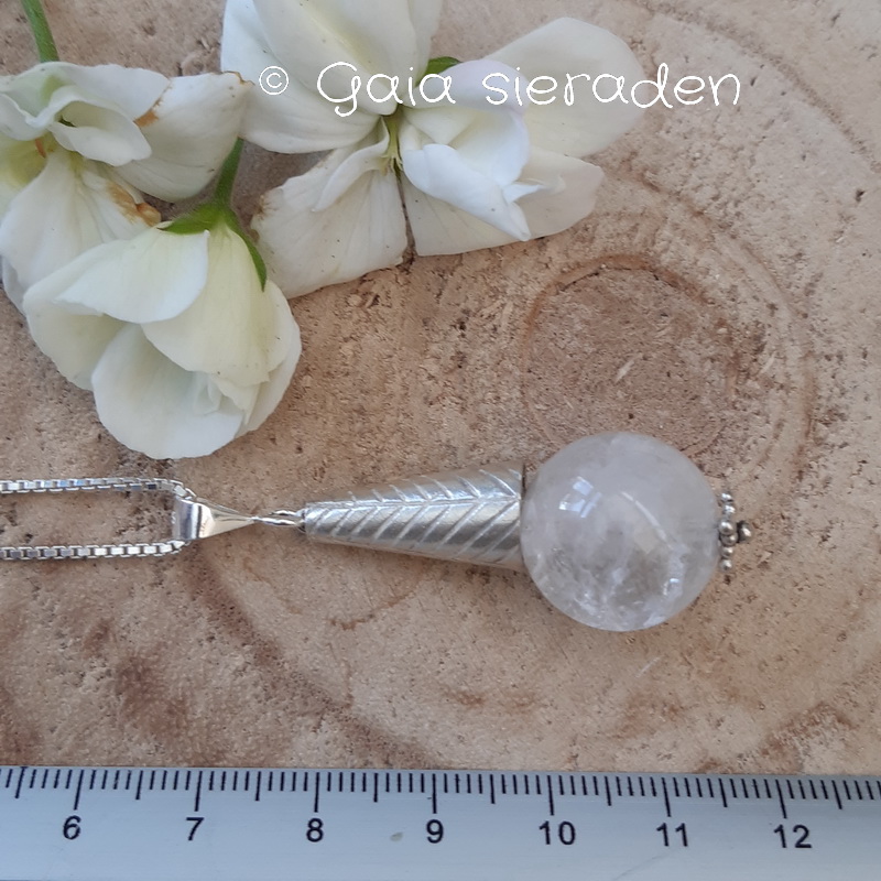 Zilveren Hanger Bergkristal bol