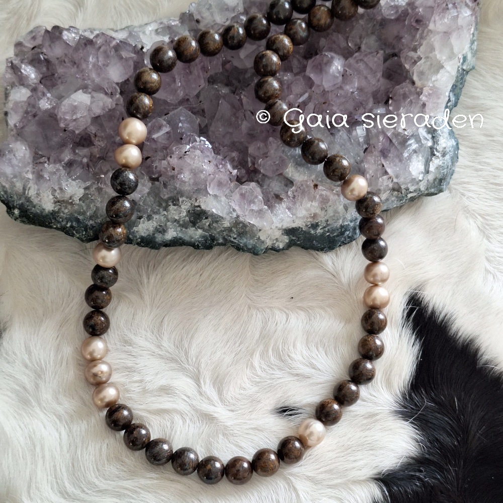 Ketting Bronziet met Parels