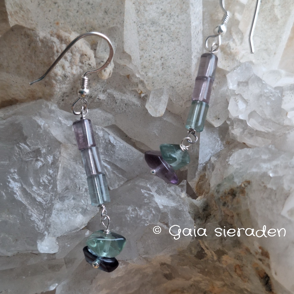 Fluoriet oorbellen tube