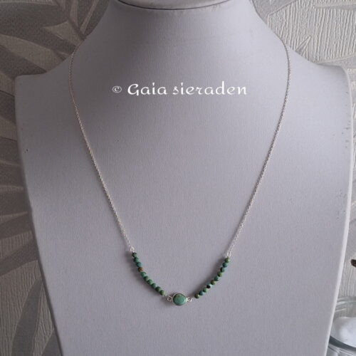 Zilveren kettinkje met Turkoois