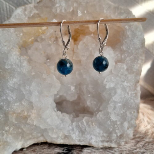 Apatiet oorbellen brisuur