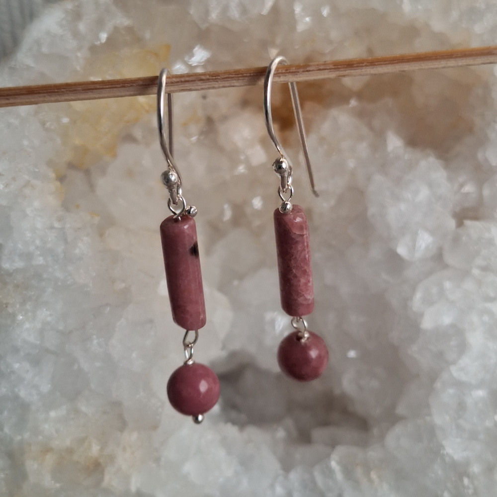 Rhodoniet oorbellen staafje