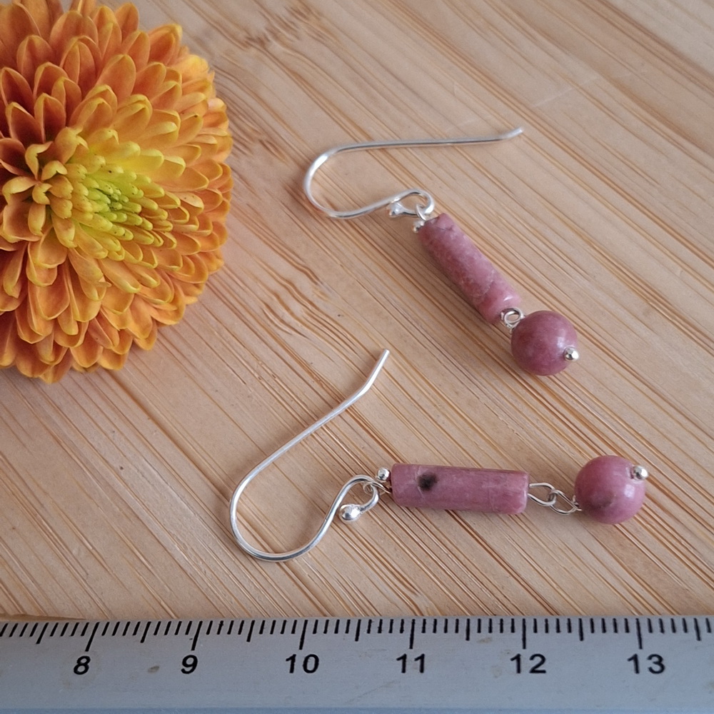 Rhodoniet oorbellen staafje