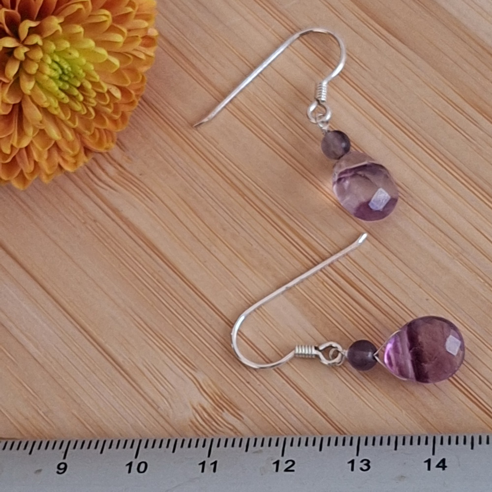 Fluoriet oorbellen popje