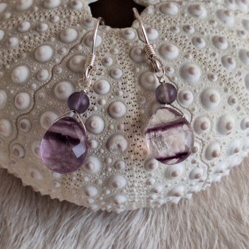 Fluoriet oorbellen popje