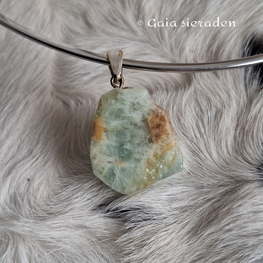 Aquamarijn hanger plak A