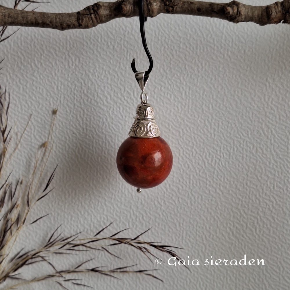 Zilveren hanger Sponskoraal bol