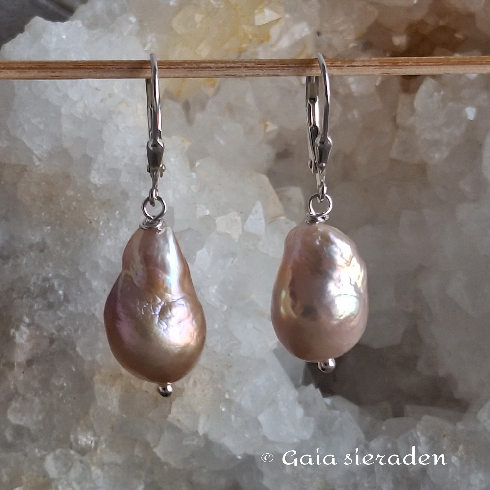 Barok parel oorbellen XXL