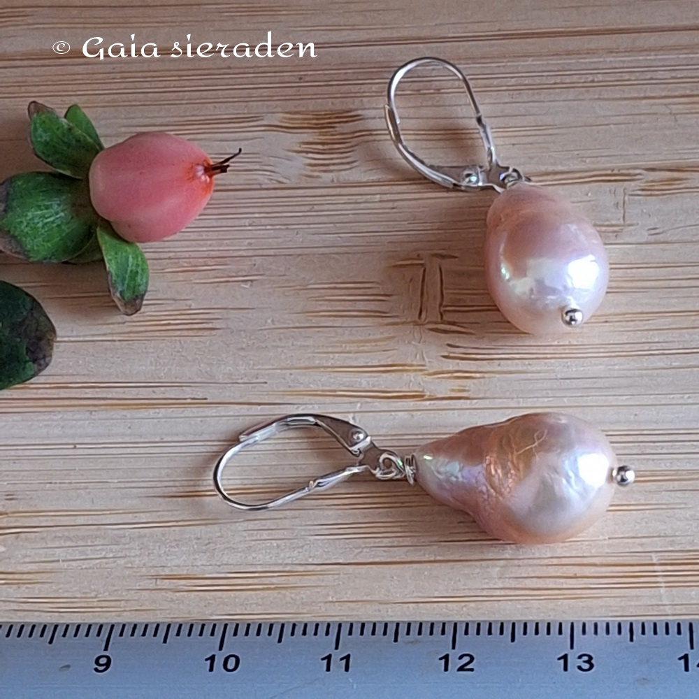 Barok parel oorbellen XXL