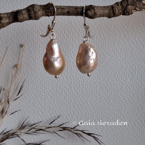 Barok parel oorbellen XXL