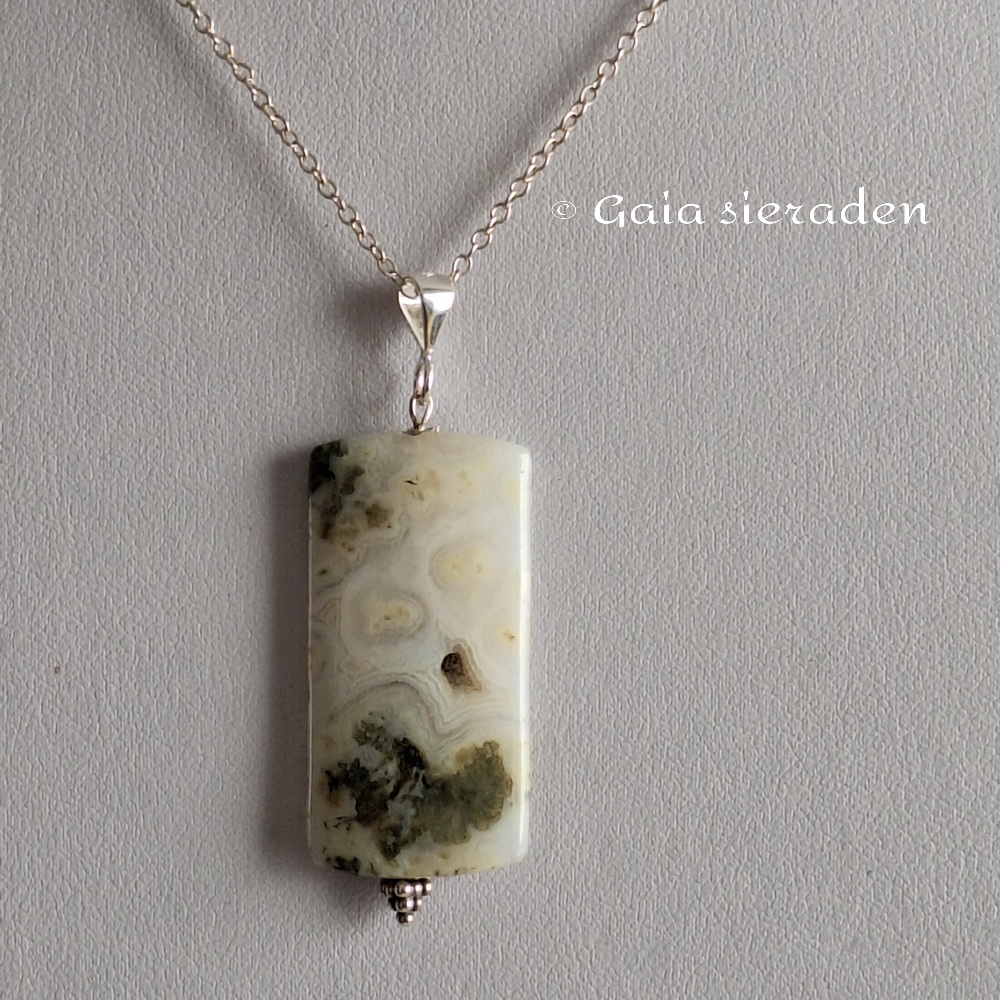 Agaat hanger mos chalcedoon