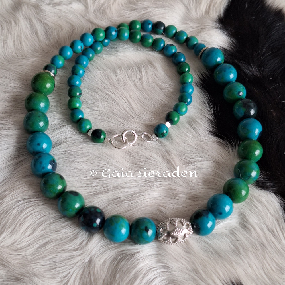 Ketting Chrysocolla met zilveren kraal