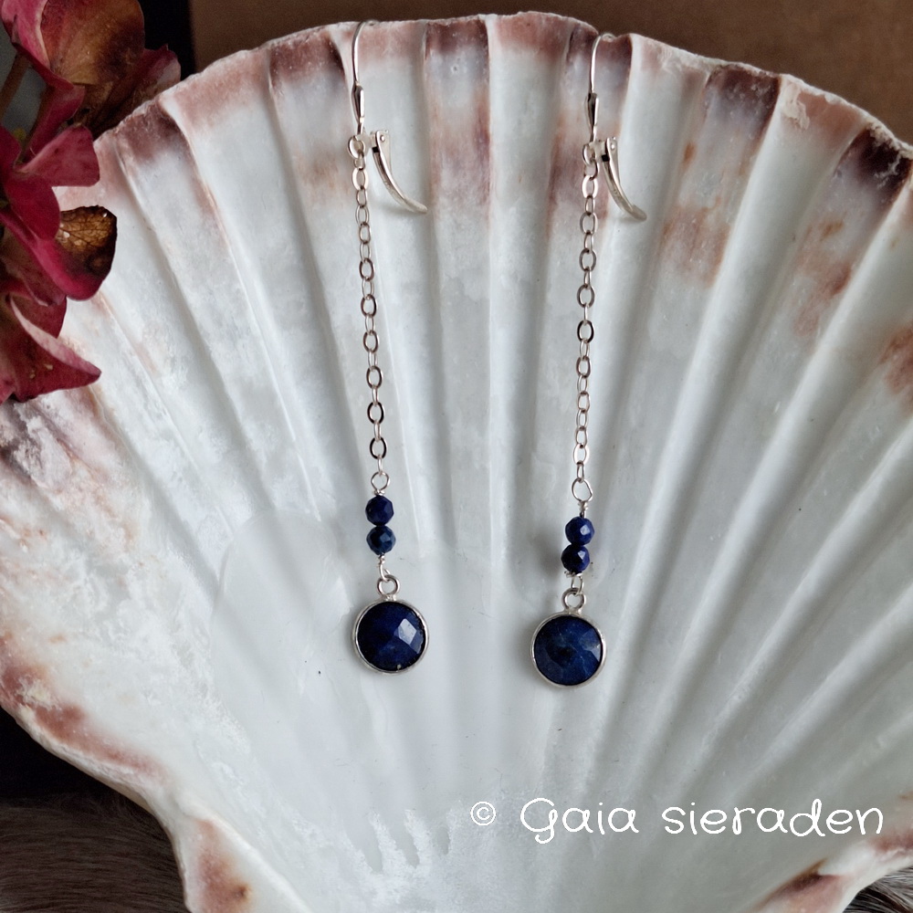Lapis Lazuli briolette lange oorbellen