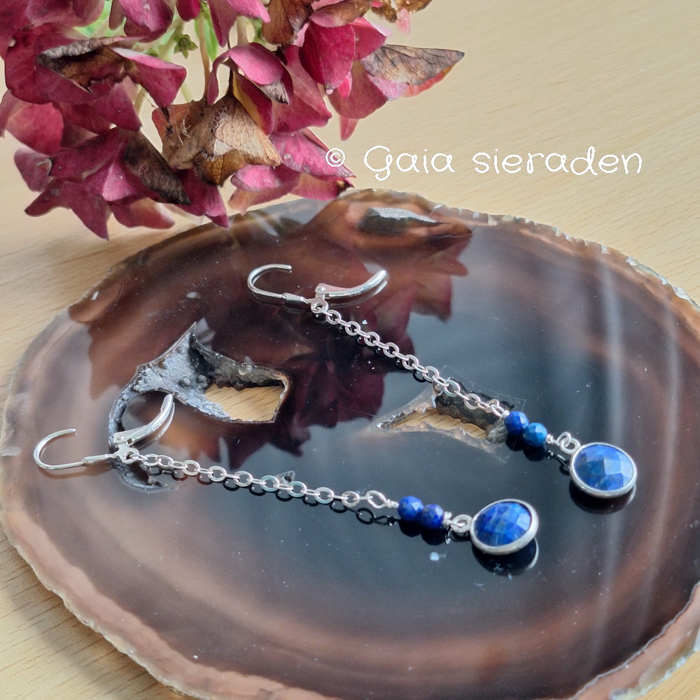 Lapis Lazuli briolette lange oorbellen