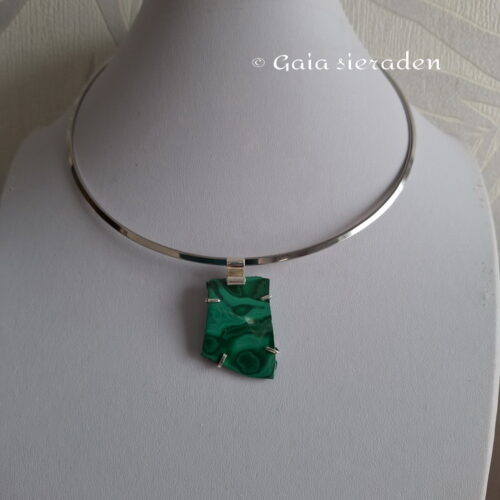 Zilveren hanger ruwe Malachiet