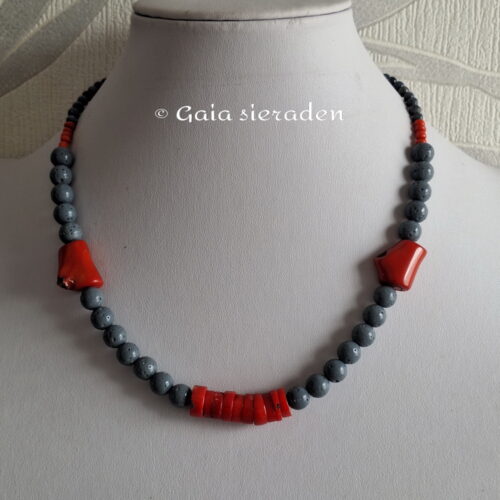 Ketting Koraal rood en blauw