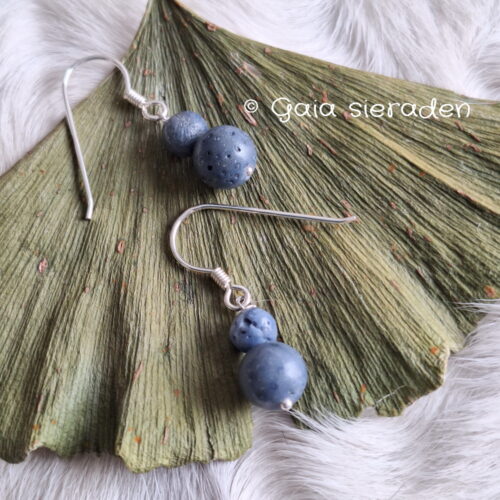 Oorbellen blauwe Koraal popje