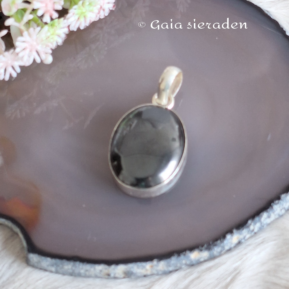 Shungiet zilveren hanger ovaal S