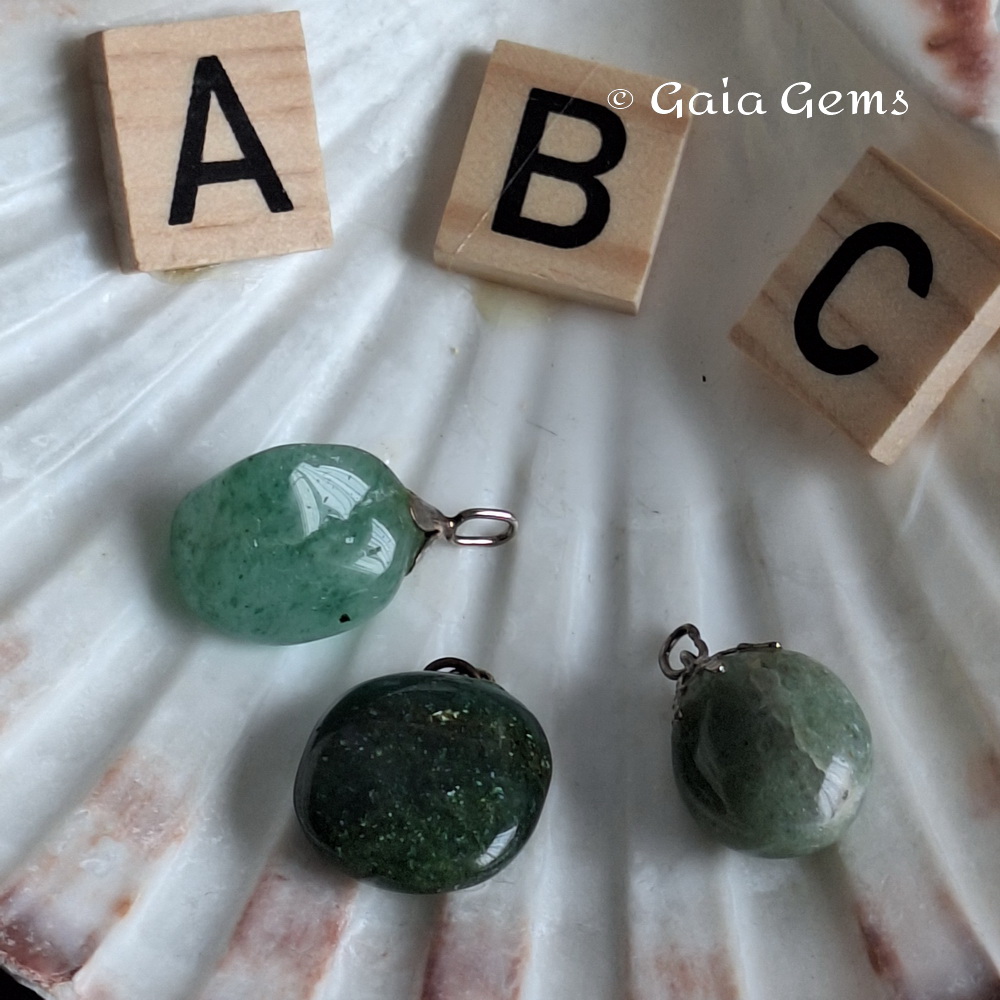 Aventurijn edelsteen hangertje