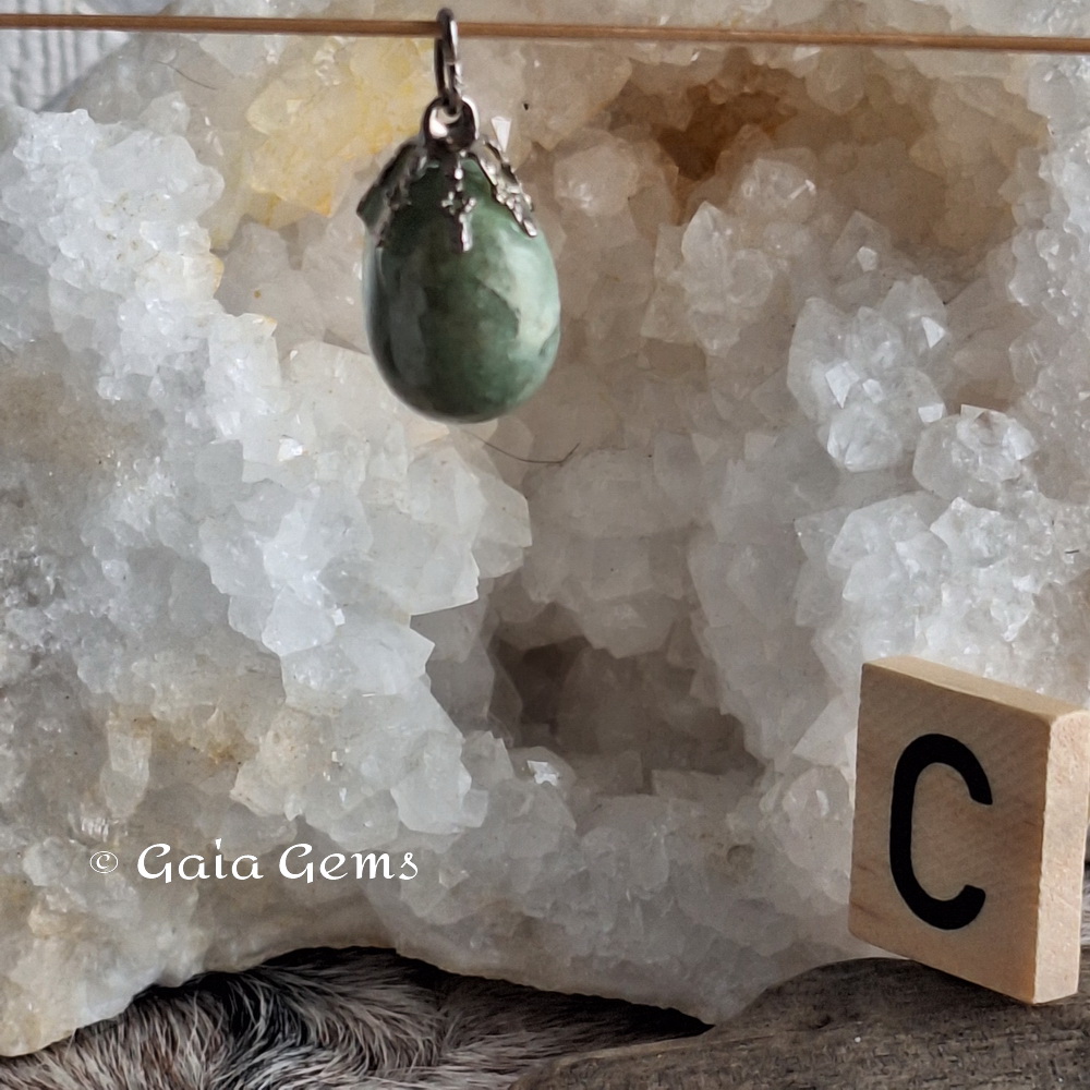 Aventurijn edelsteen hangertje
