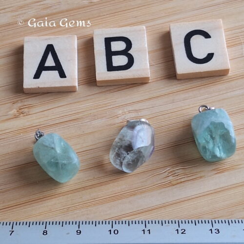 Fluoriet edelsteen hangertje