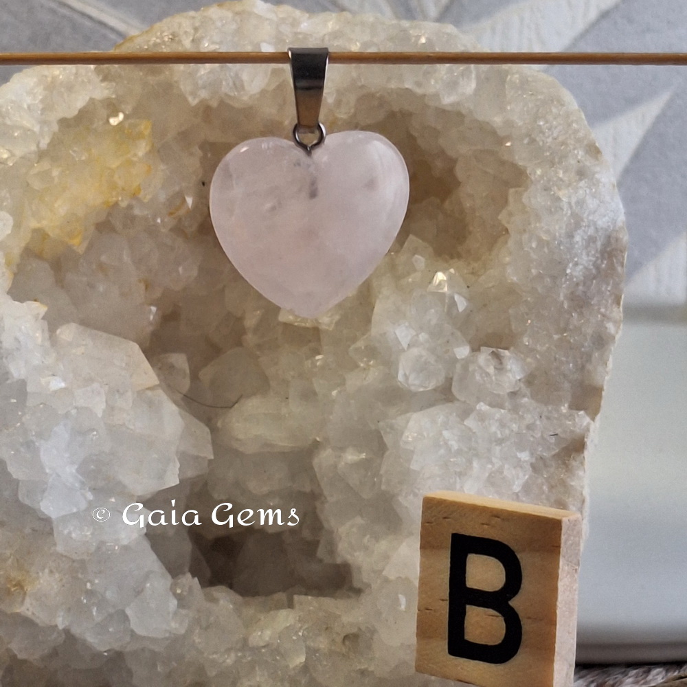 Rozekwarts hartje edelsteen hangertje