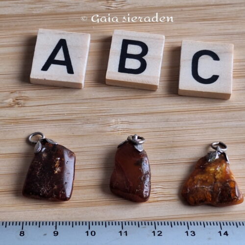 Barnsteen edelsteen hangertje