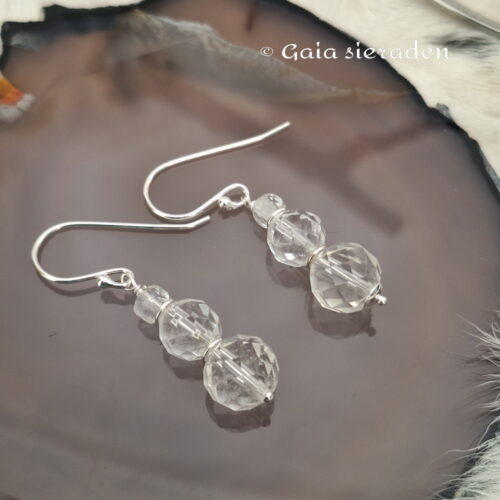 Bergkristal oorbellen facet Trio